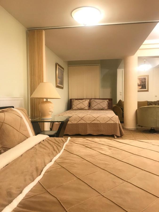 Wonderful Playroom Apartment Athen Exterior foto